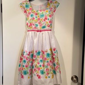 Girls dress
